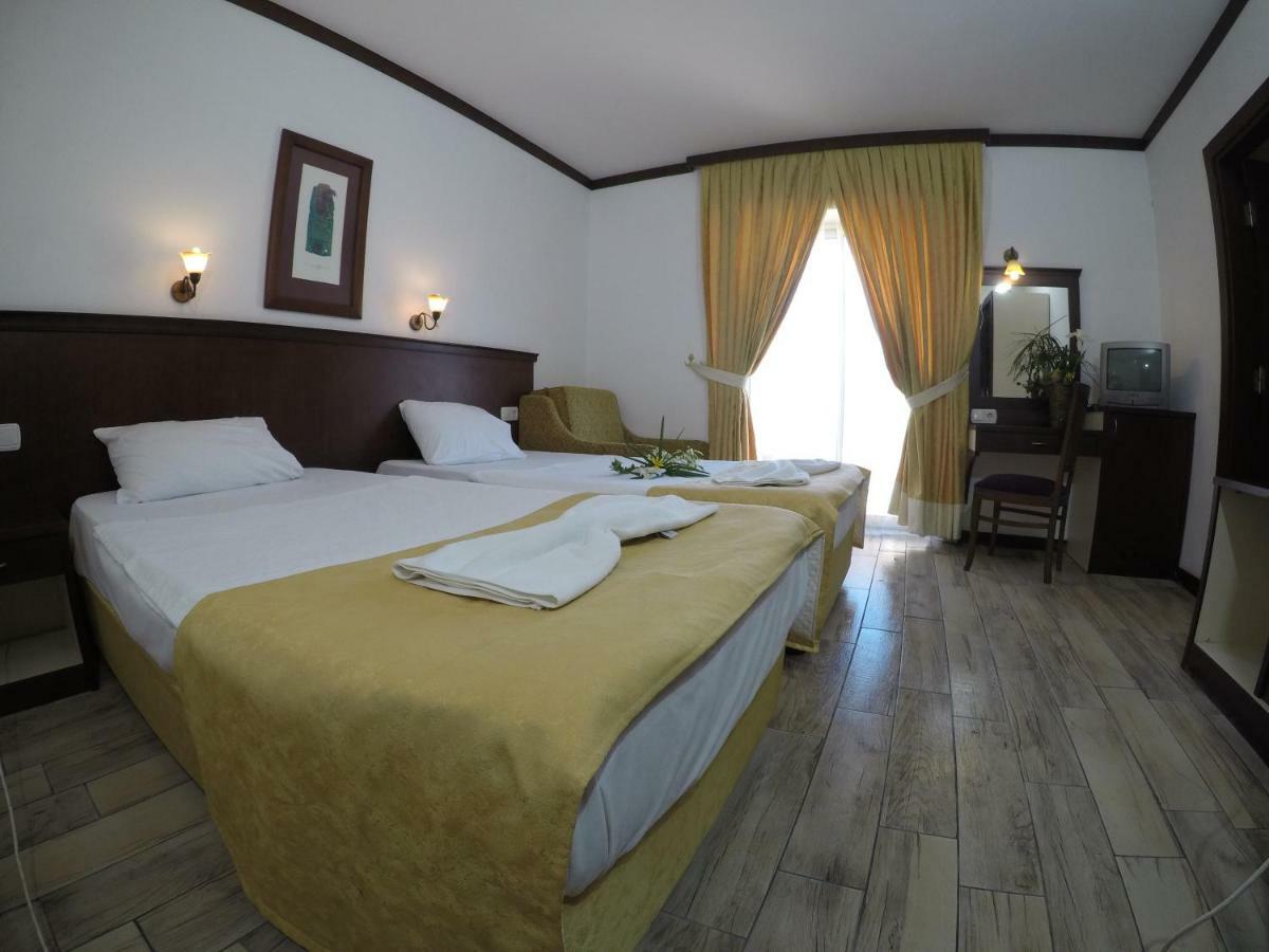 Nar Hotel ケメル エクステリア 写真